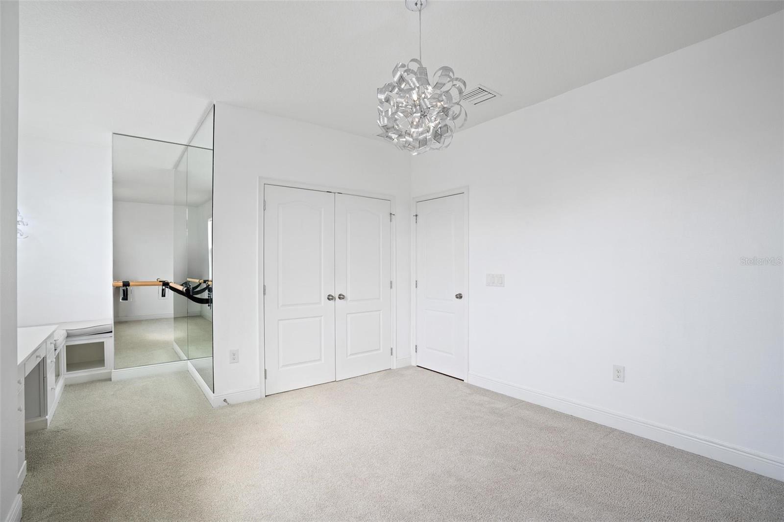 WINDSTONE - Residential