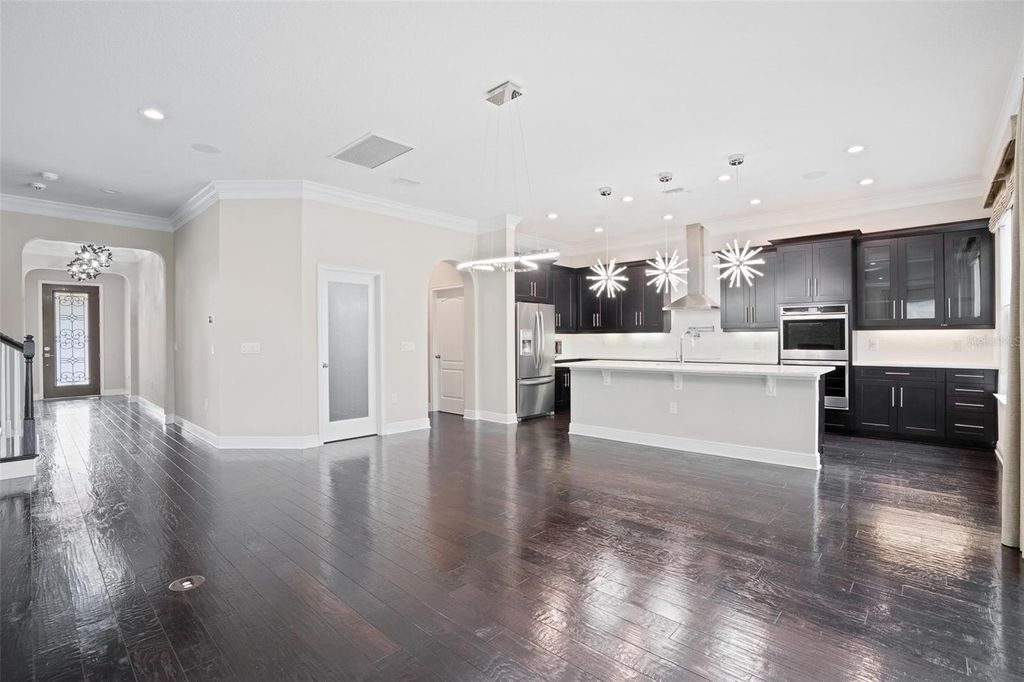 Photo of 12530 Climbing Vine Court, Windermere, FL 34786 (MLS # O6364745)