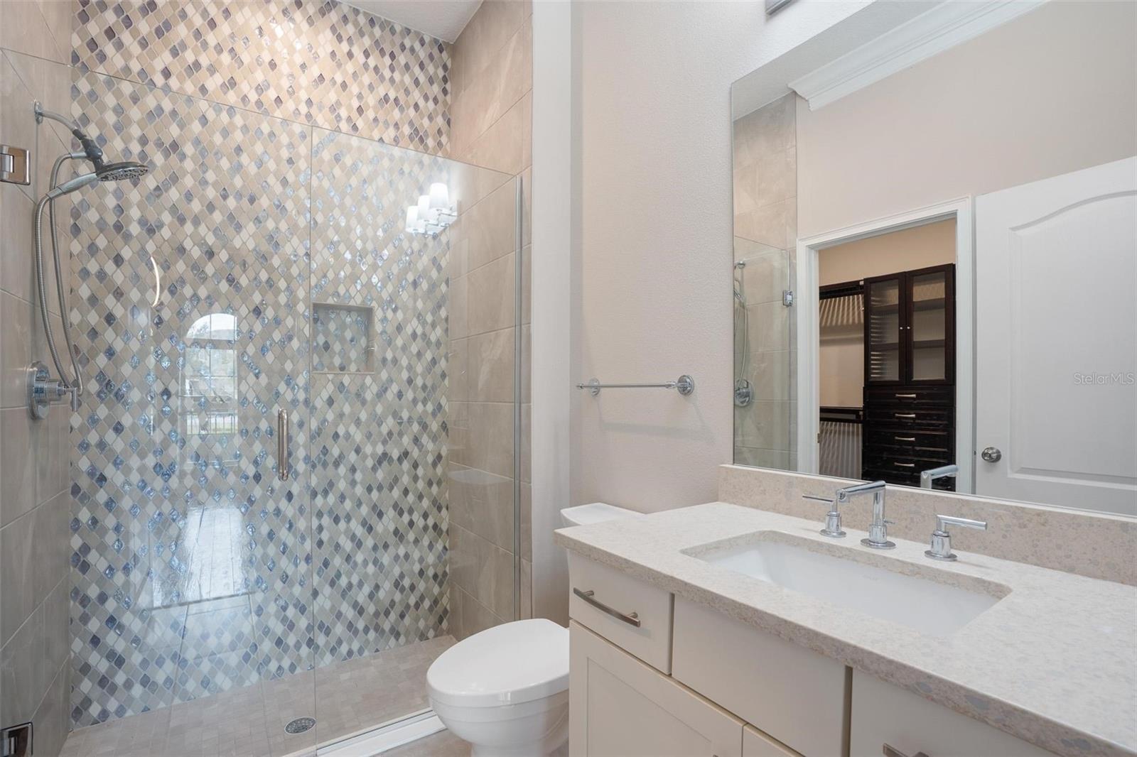 WINDSTONE - Residential