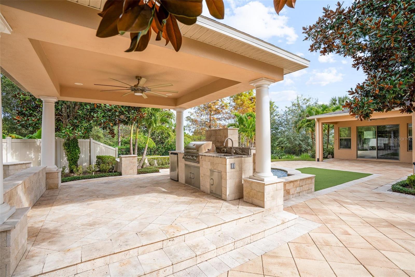 WINDSTONE - Residential