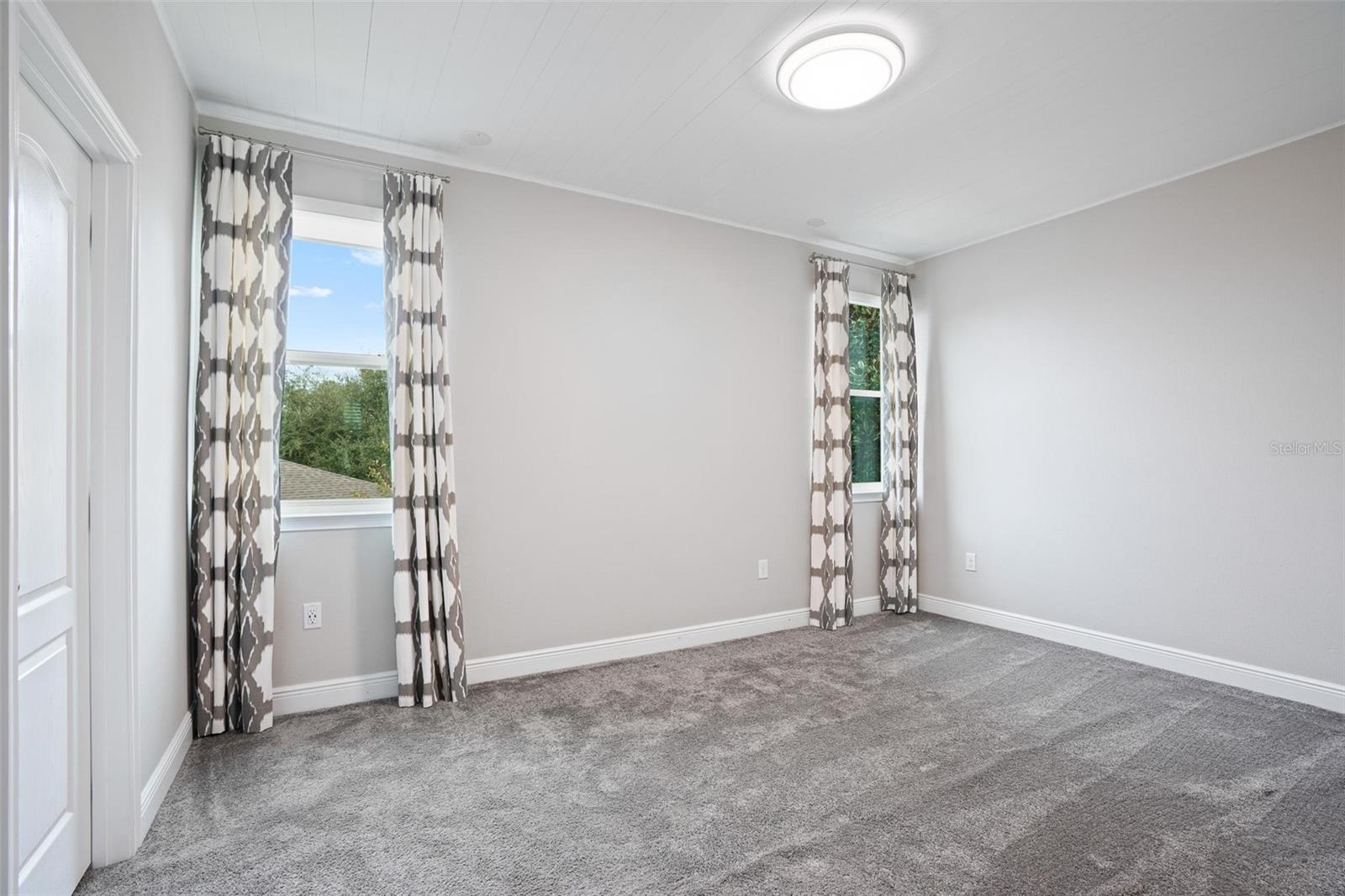 WINDSTONE - Residential