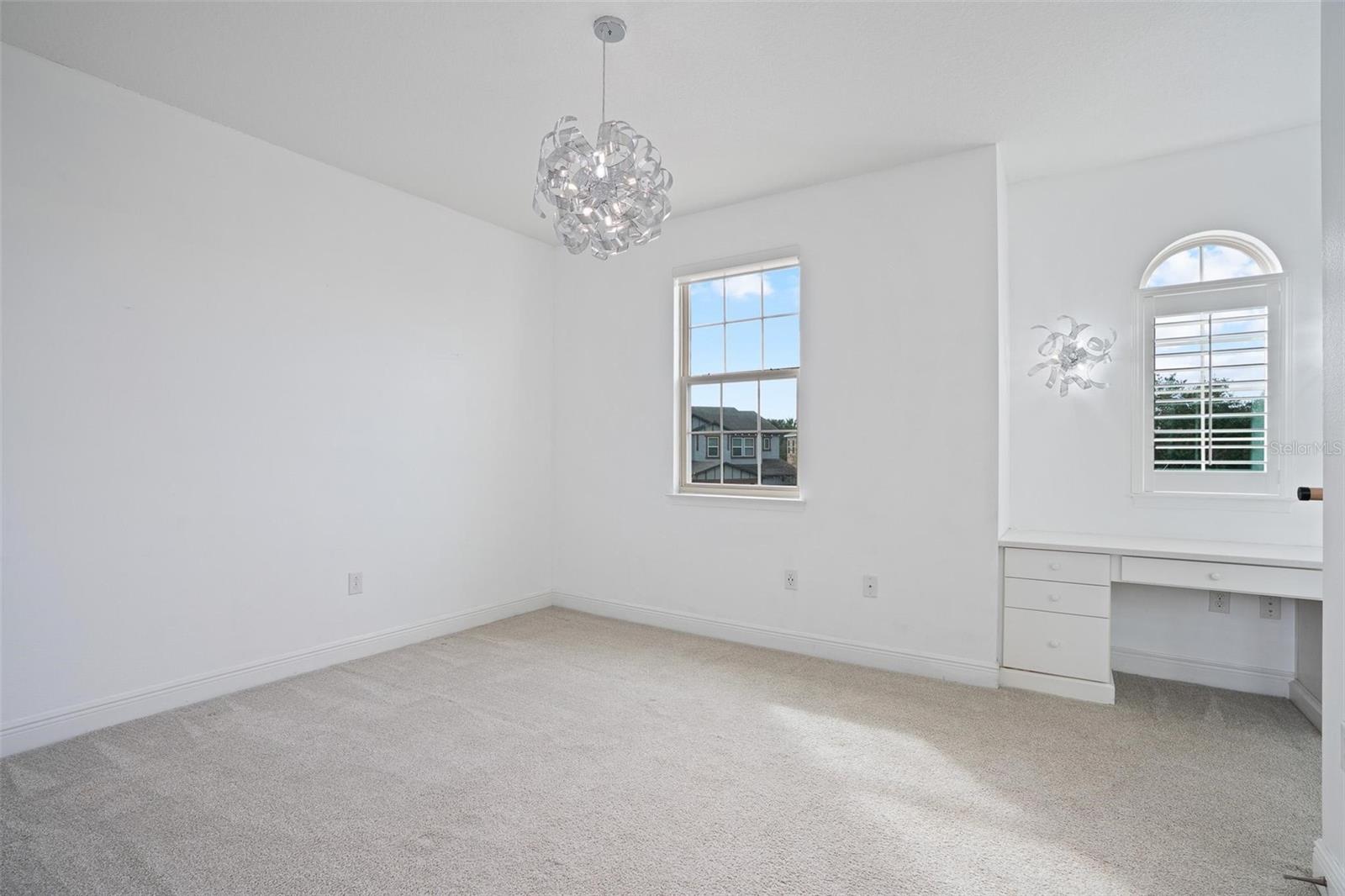 WINDSTONE - Residential