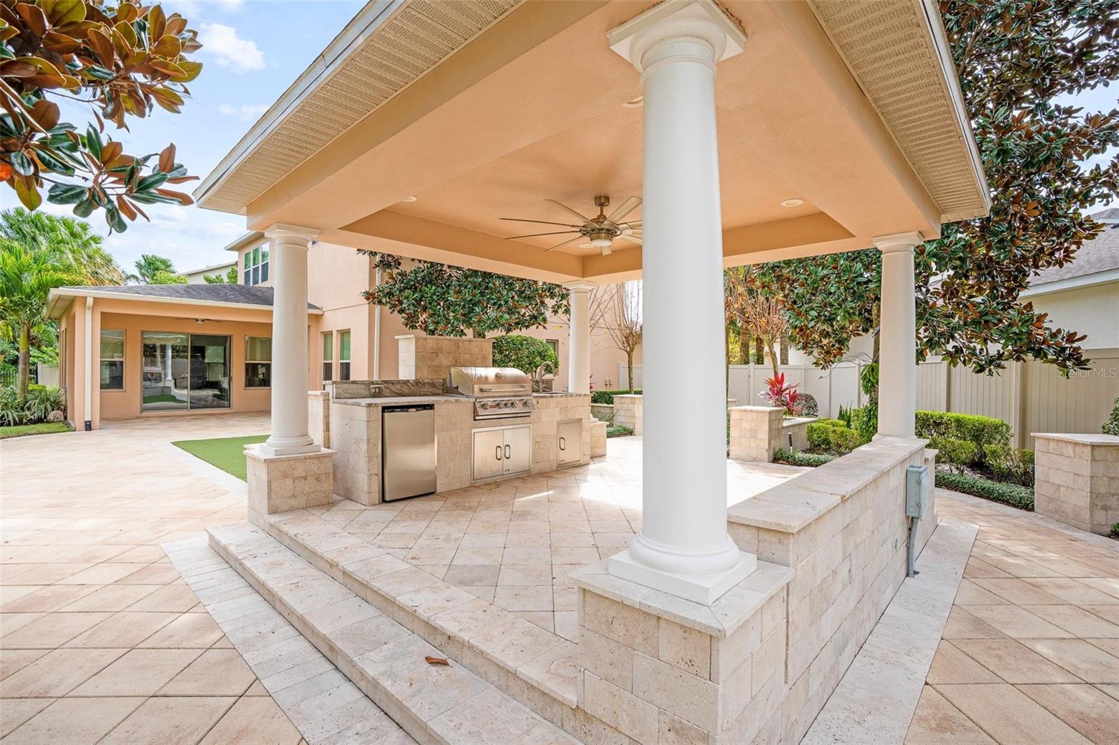 WINDSTONE - Residential