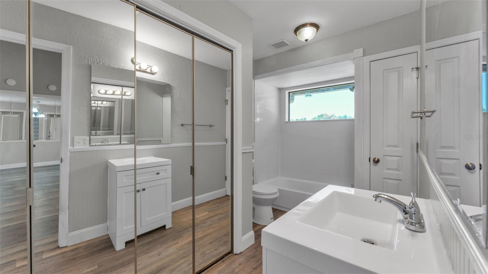 HIGHLAND GARDENS - Residential