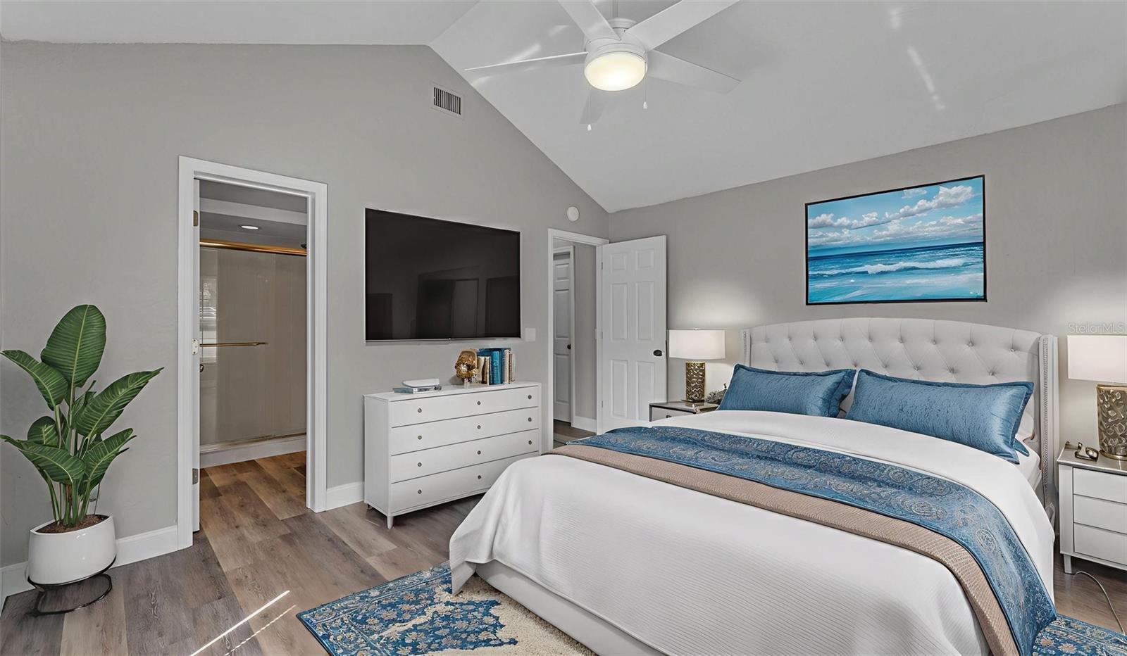 HIGHLAND GARDENS - Residential