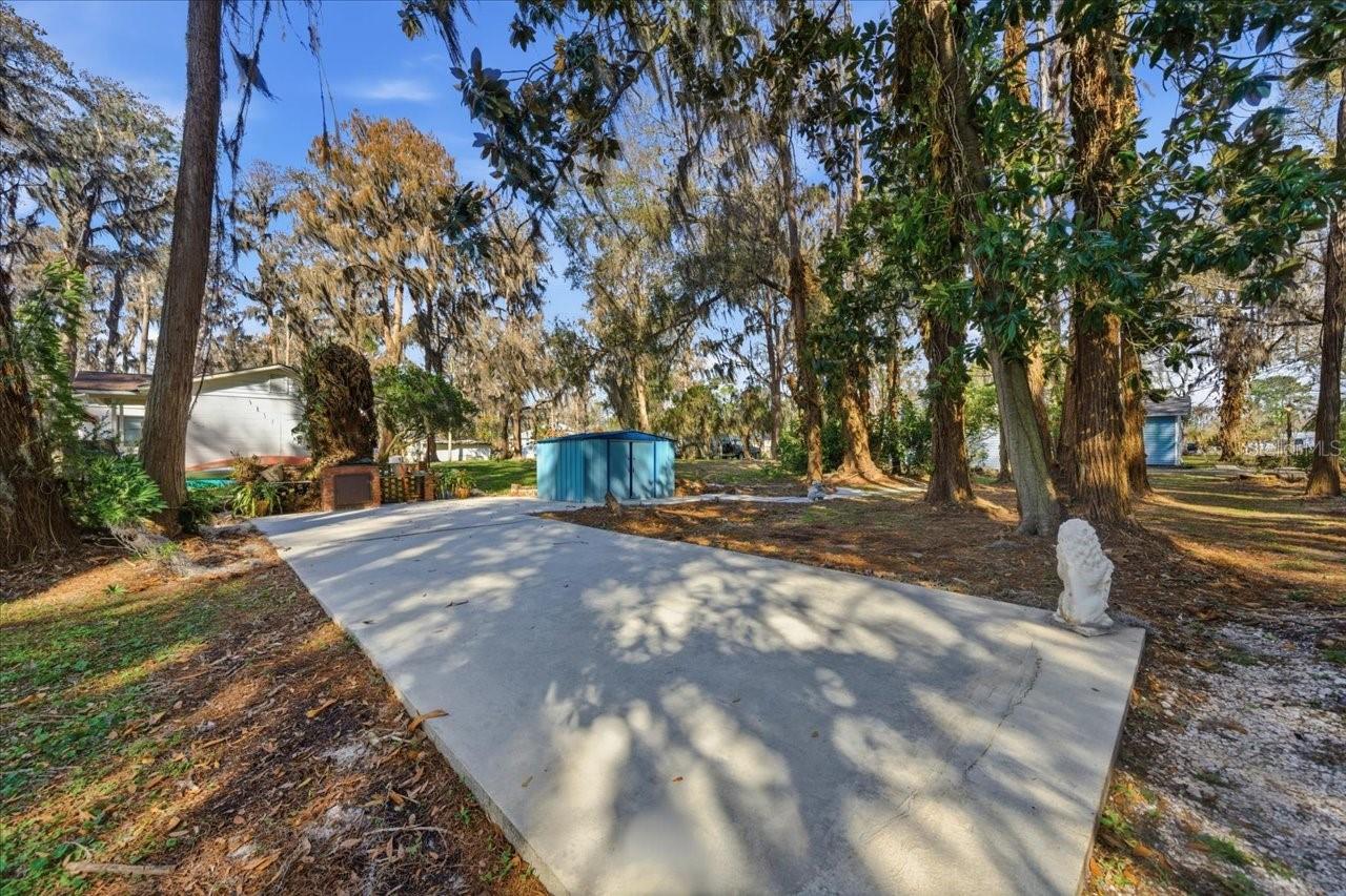 UNPLATTED - Residential