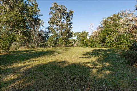 Tiny photo for 630 E Country Club Drive, Williston, FL 32696 (MLS # OM714525)