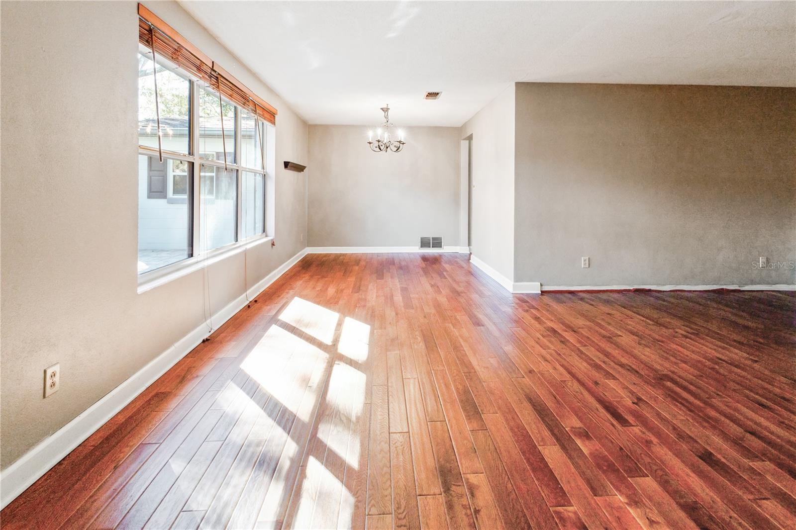 WILLISTON HLNDS UN 3 - Residential