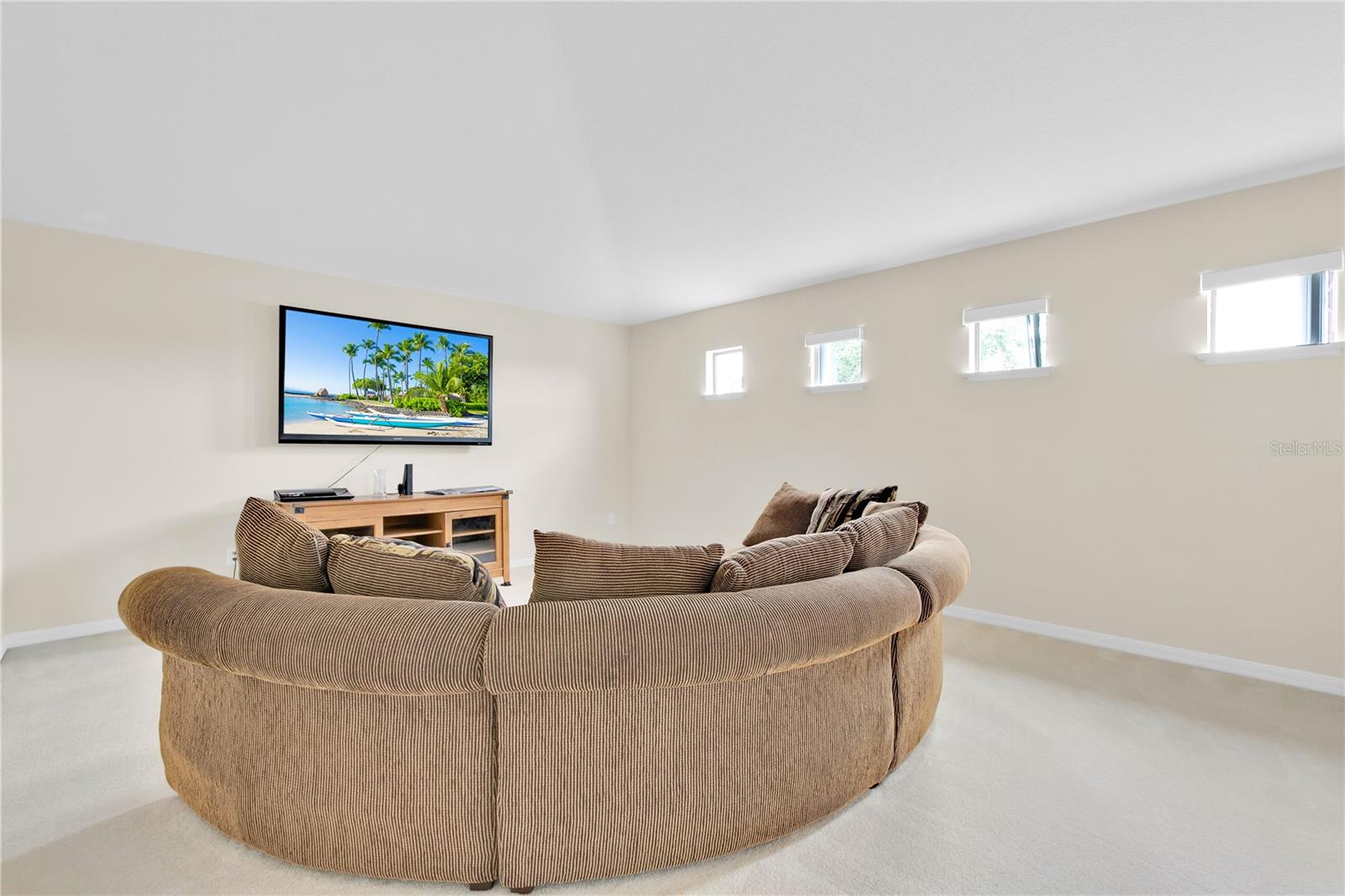 LEGACY PARK PH 1 - Residential Lease