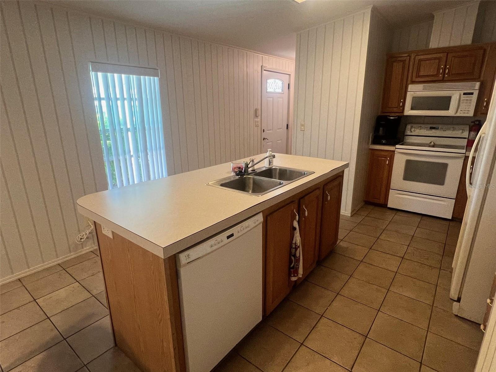 BEL-AIRE MOBILE VILLAGE UNREC - Residential