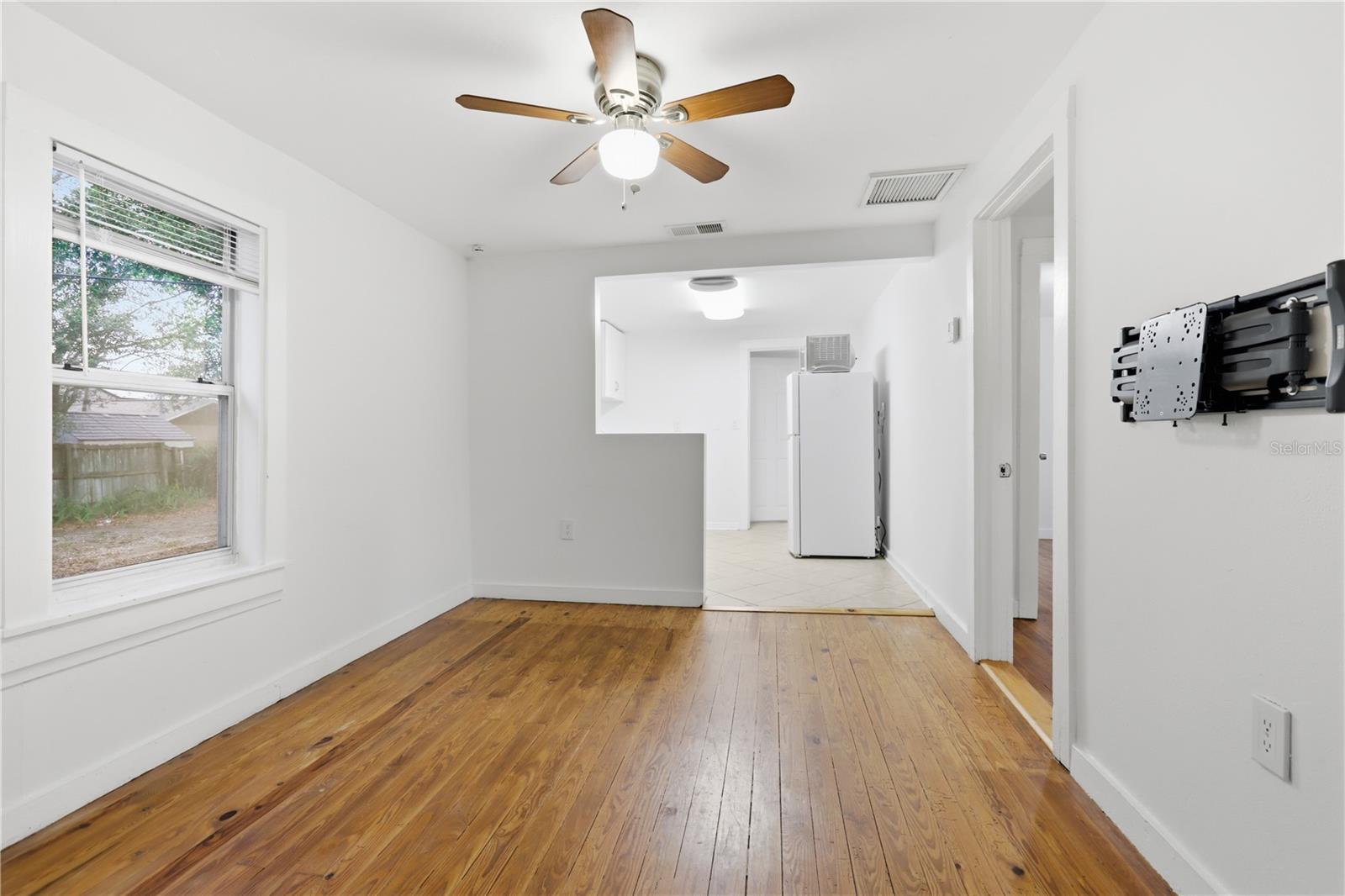 1743 - ORANGE GROVE GARDENS SUB ETAL - Residential