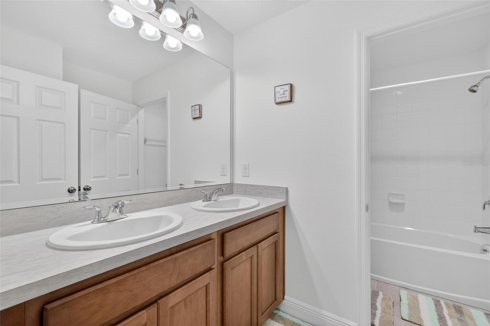 BARGROVE PH I - Residential Lease