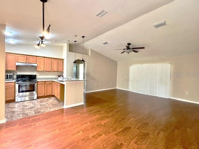 RAINBOW SPGS 05 REP - Residential