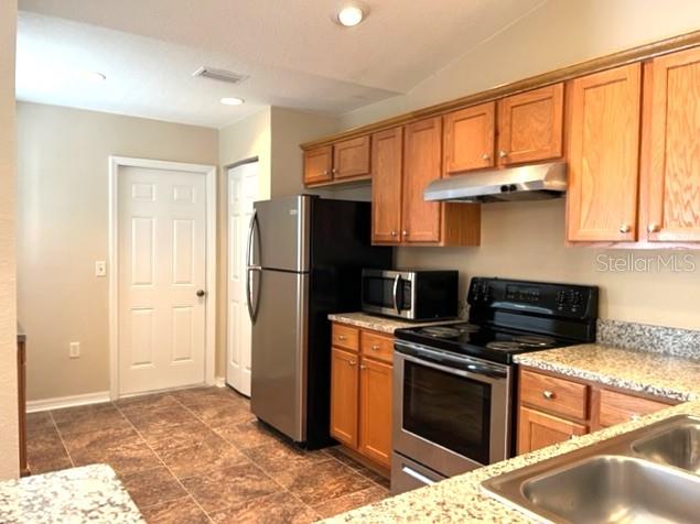 RAINBOW SPGS 05 REP - Residential