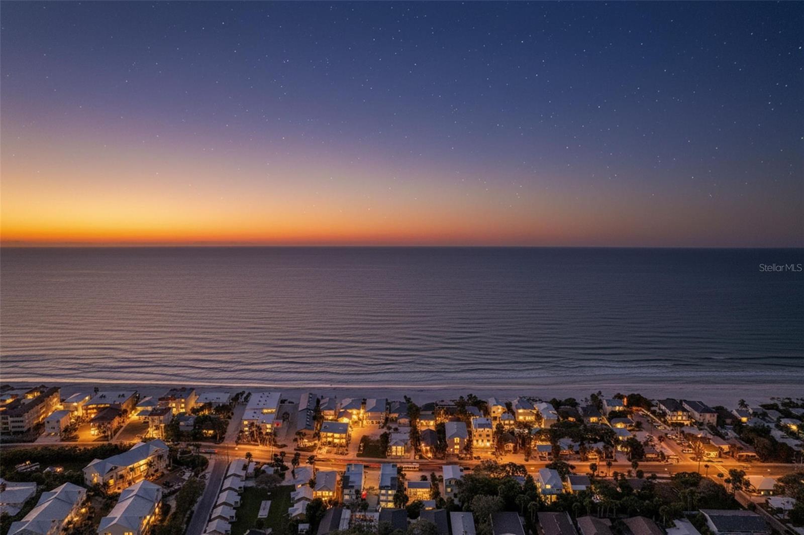 LANDINGS AT WINDRUSH THE CONDO - Residential
