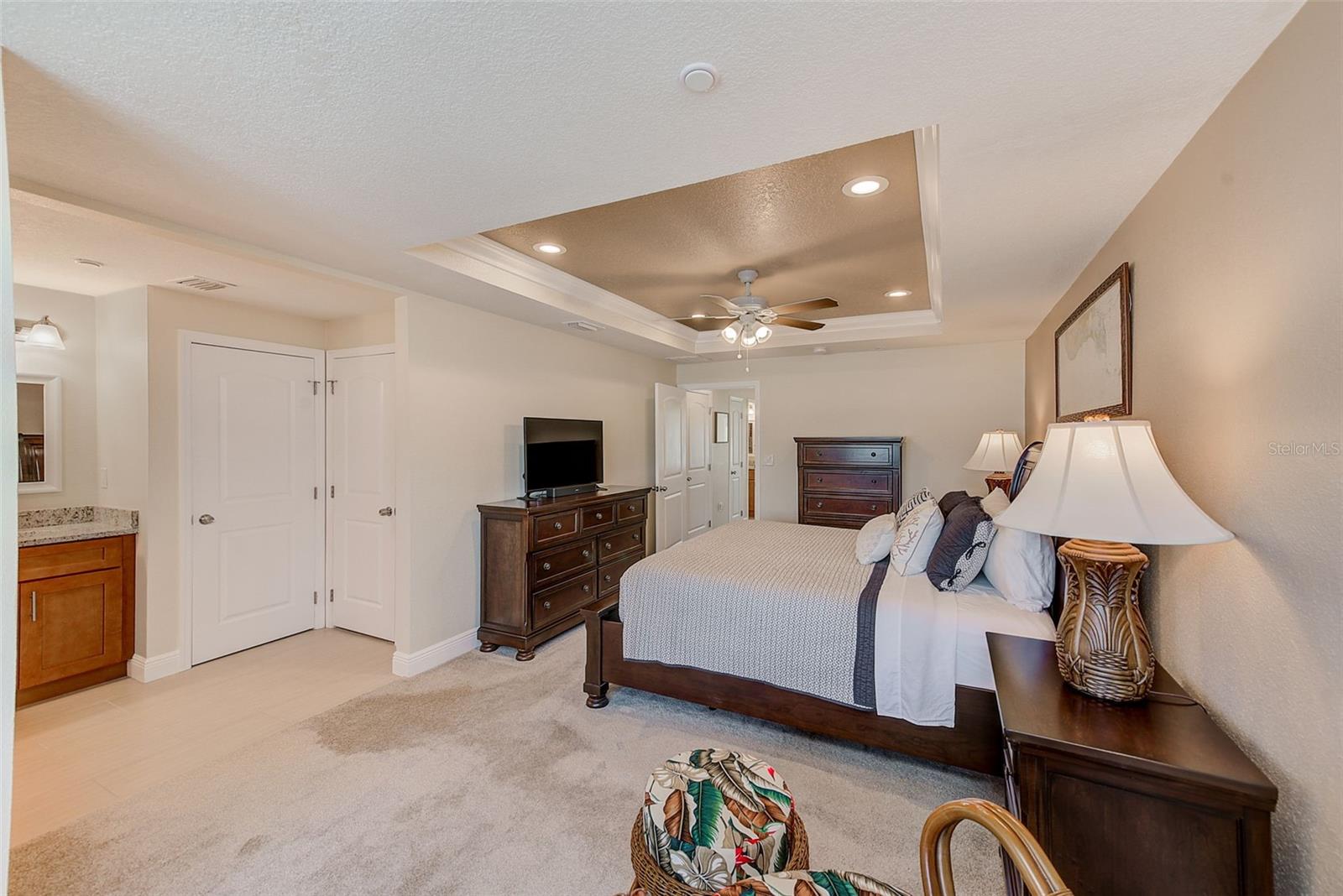 LANDINGS AT WINDRUSH THE CONDO - Residential