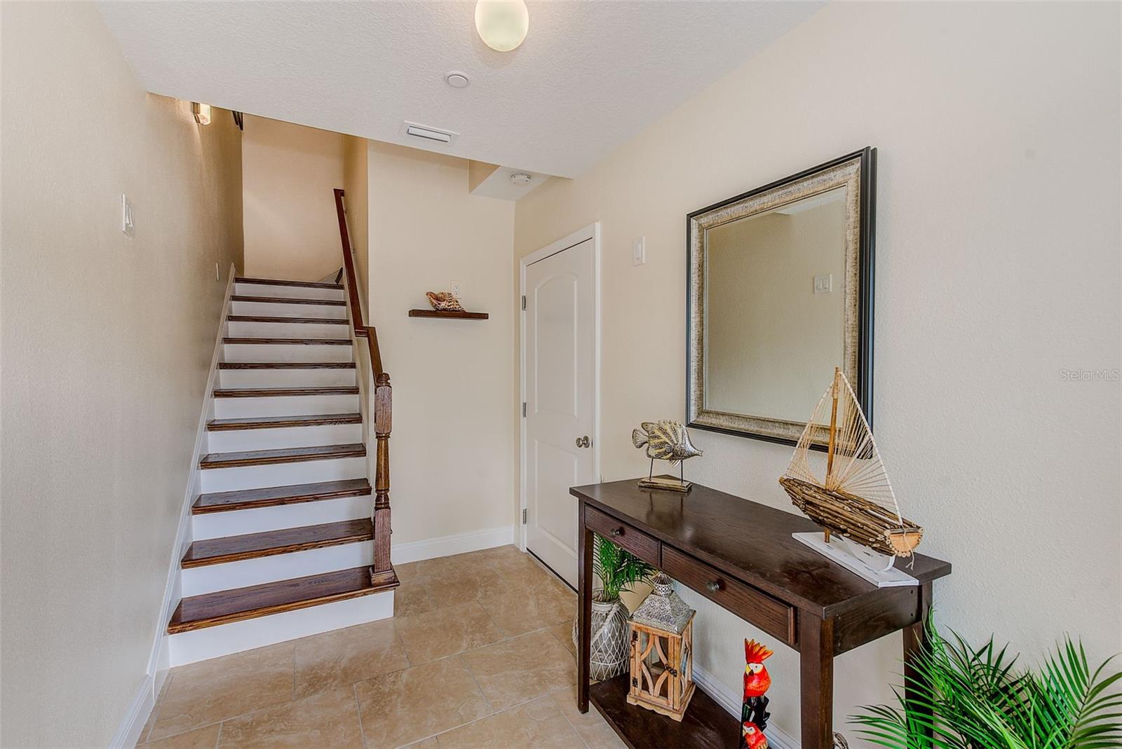 LANDINGS AT WINDRUSH THE CONDO - Residential