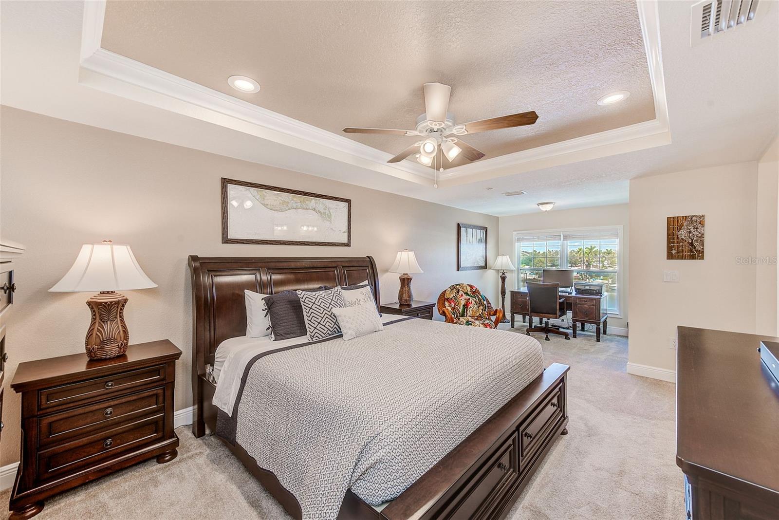 LANDINGS AT WINDRUSH THE CONDO - Residential