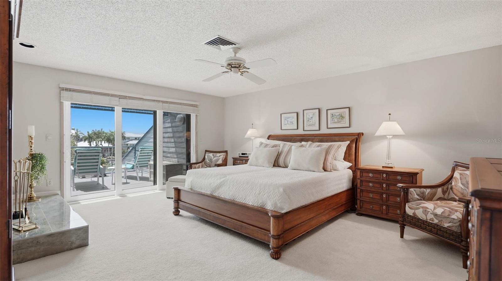 910 PINELLAS BAYWAY S 201