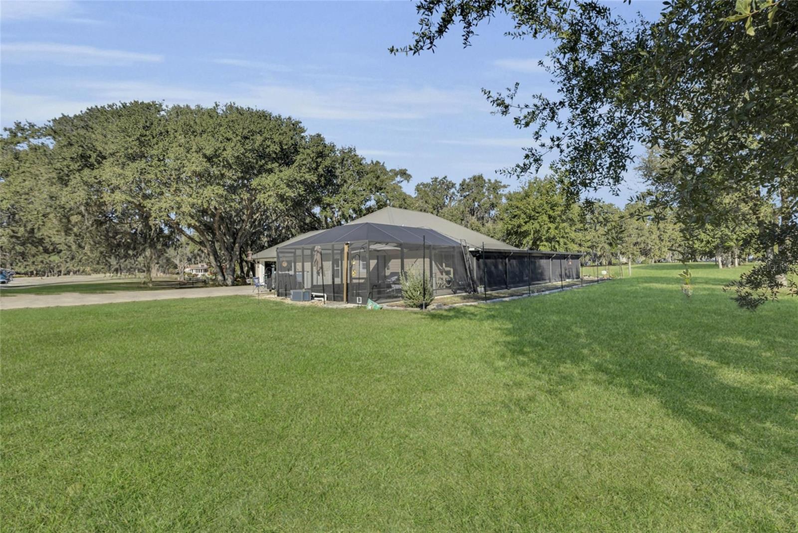 400 CARMAN DRIVE