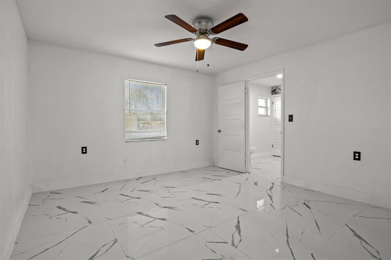 LENA VISTA SUB - Residential