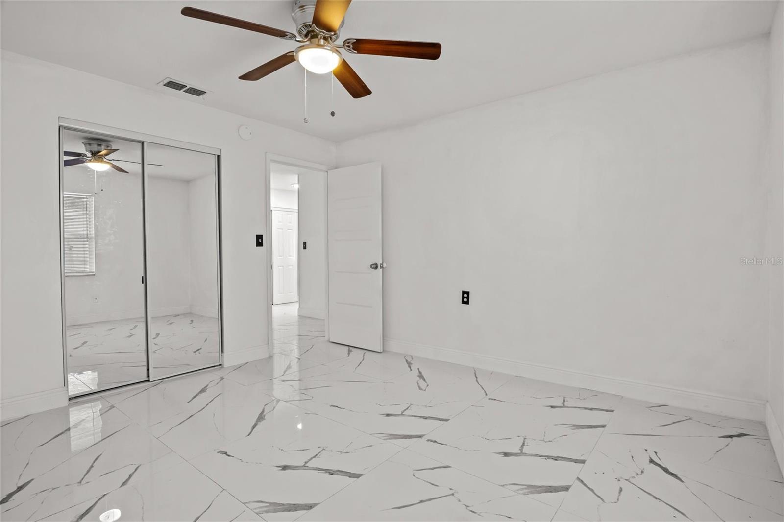 LENA VISTA SUB - Residential