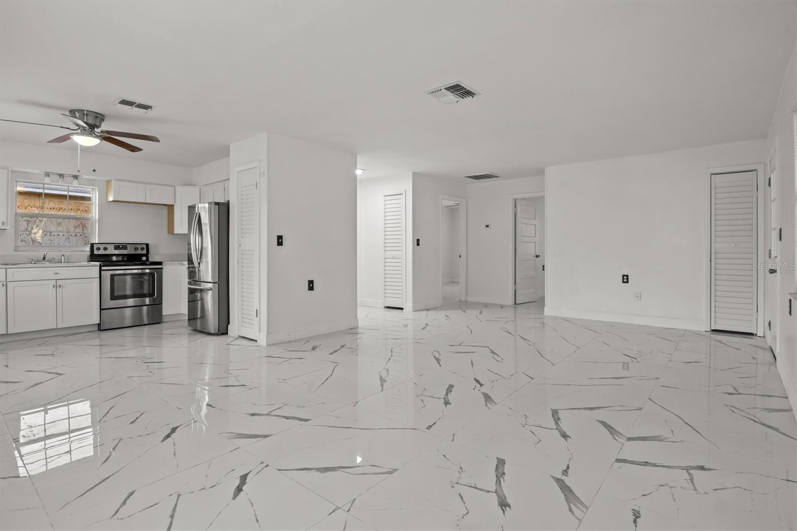 LENA VISTA SUB - Residential