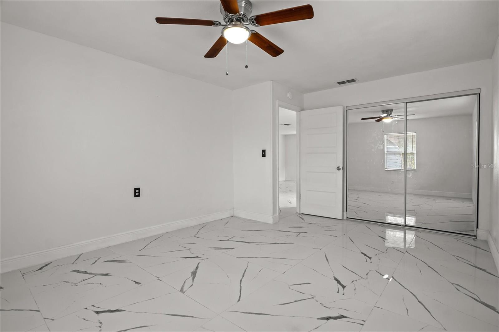 LENA VISTA SUB - Residential