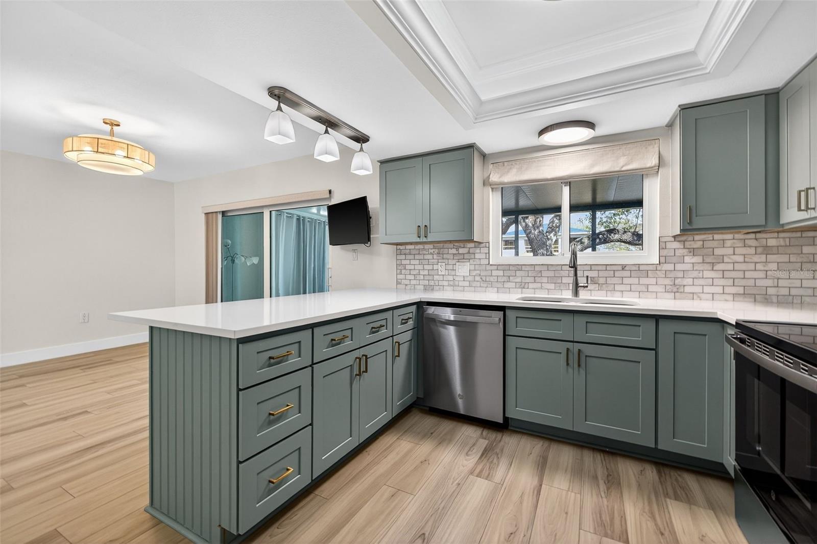 MARINERS PASS - Residential