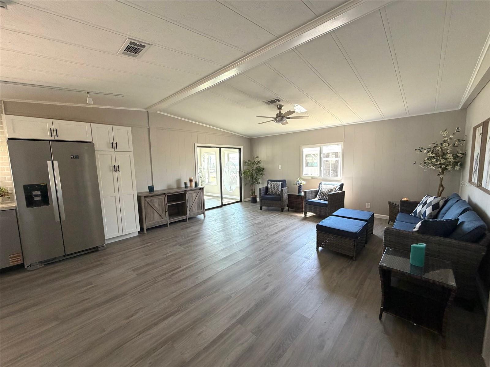 SANDALWOOD PARK - Residential