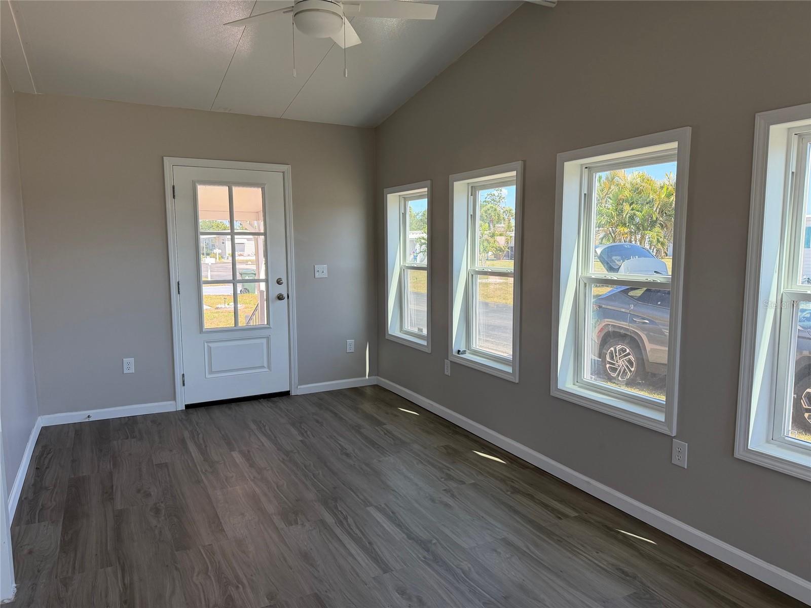 SANDALWOOD PARK - Residential