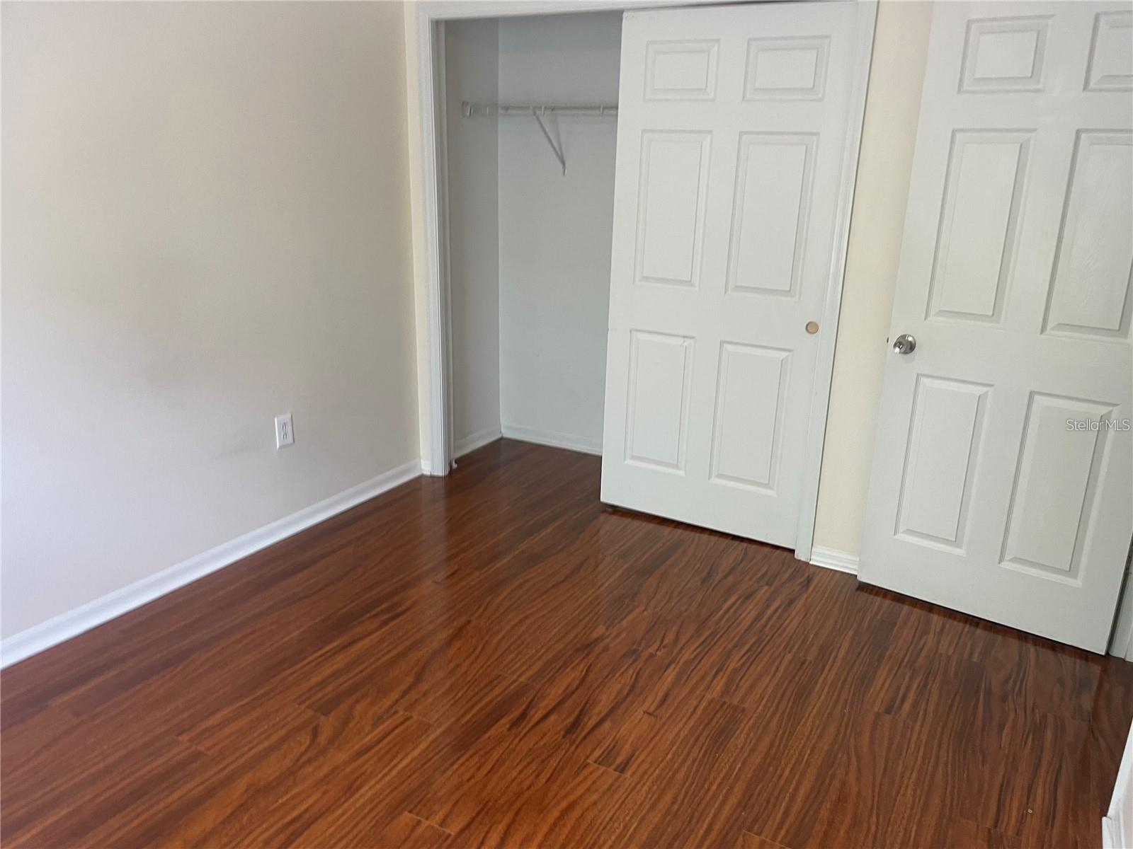 HAMMOCKS - Residential Lease