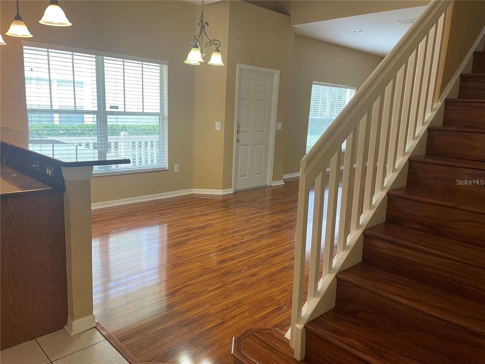 HAMMOCKS - Residential Lease