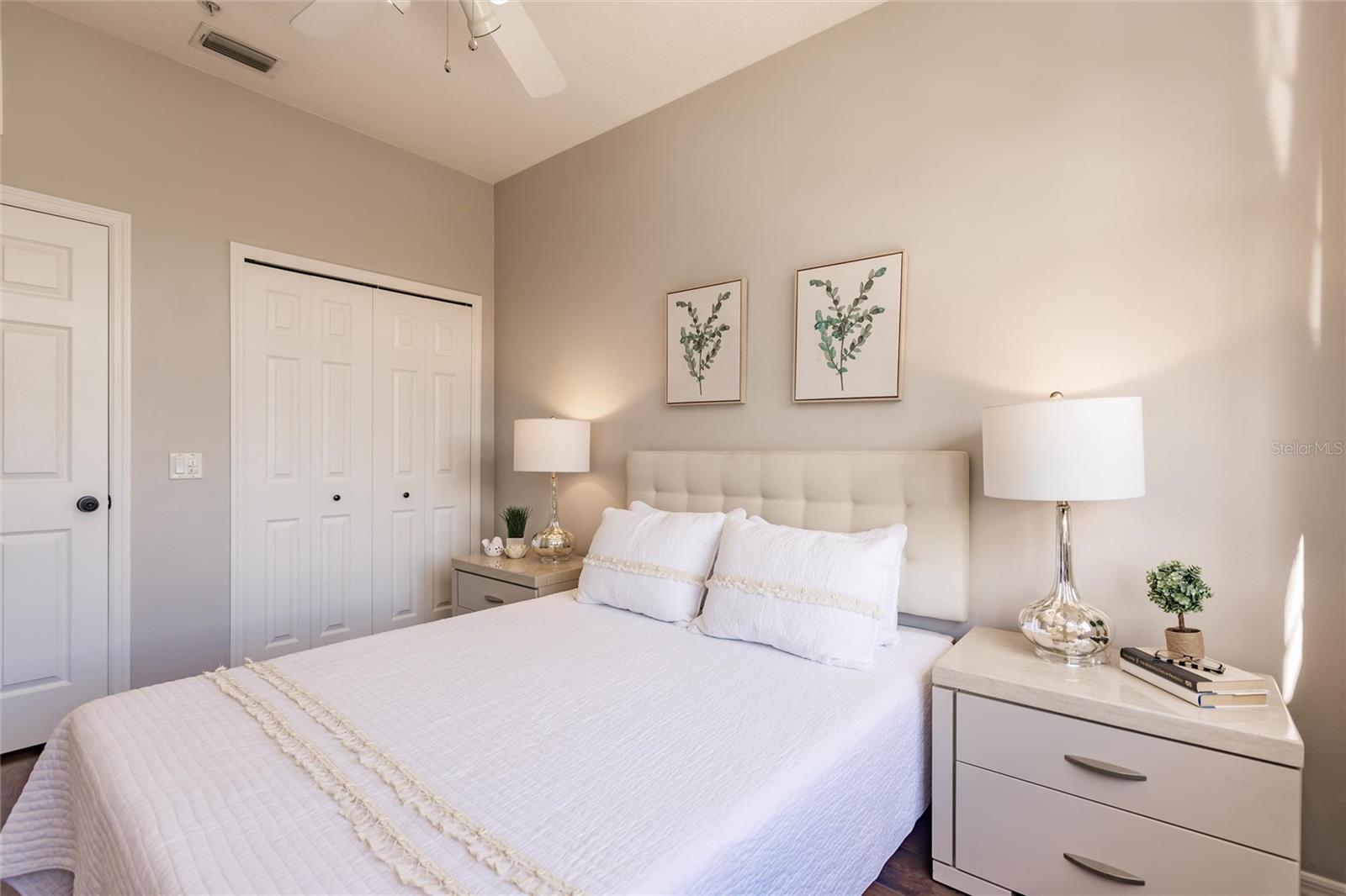 PARKSTONE - Residential