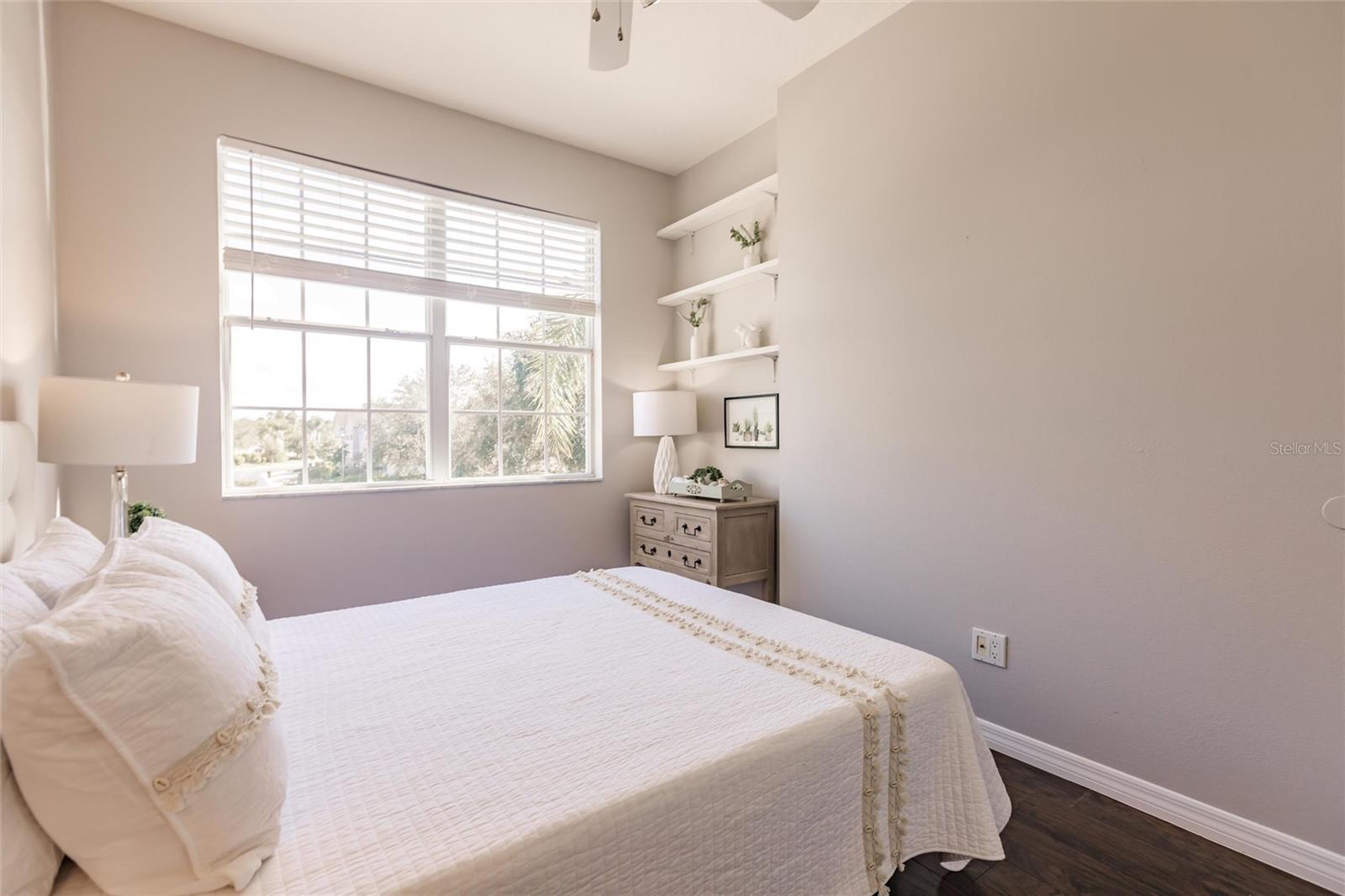 PARKSTONE - Residential