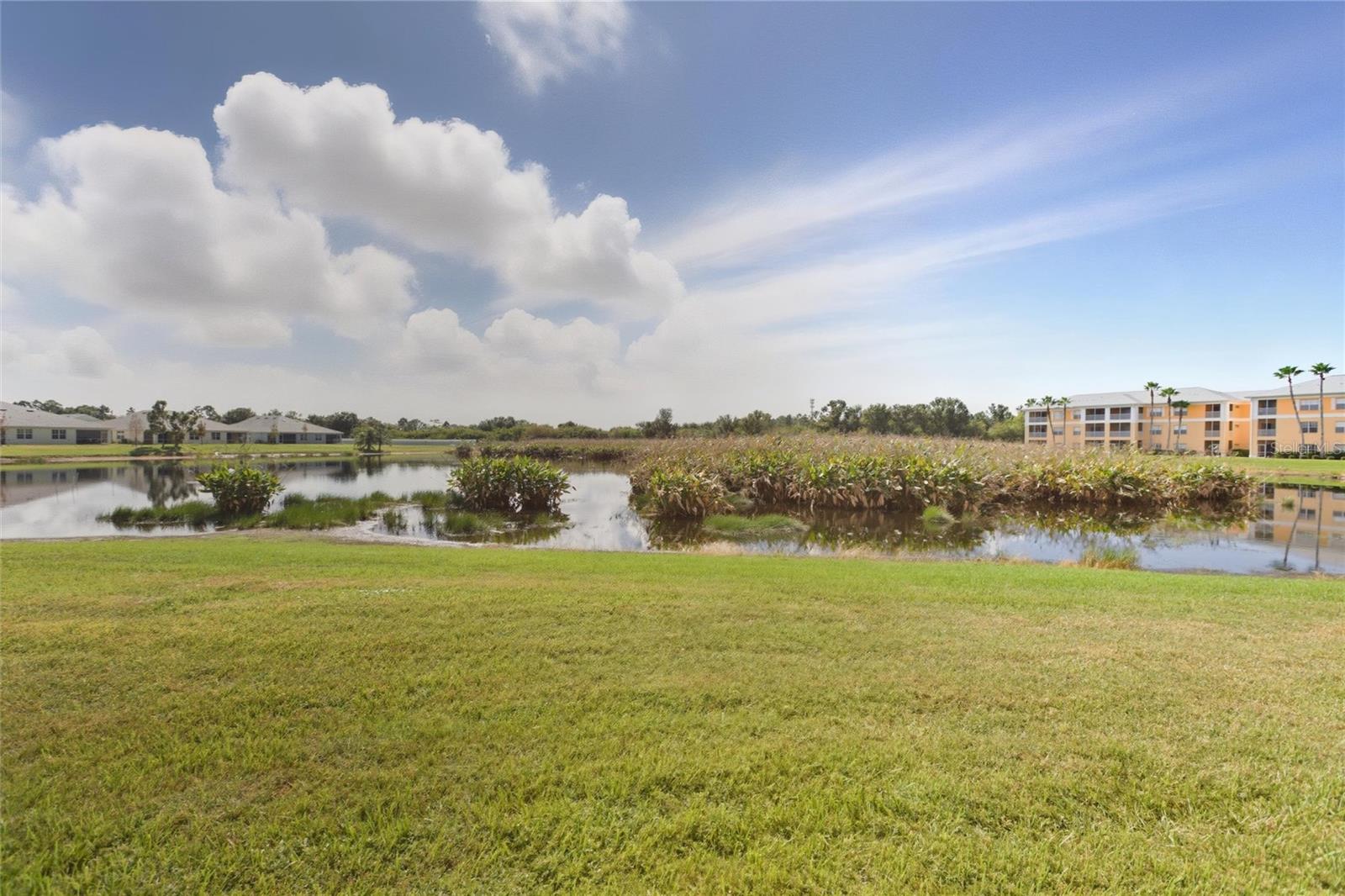LAKE VIEW V/HERITAGE LAKE PARK PH - Residential
