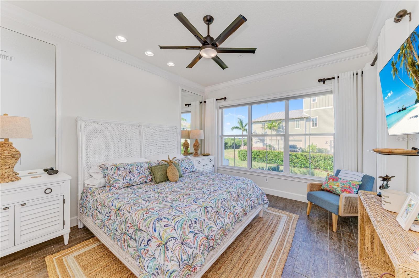 EDGEWATER WALK ON HARBOUR ISLE 5-36 - Residential