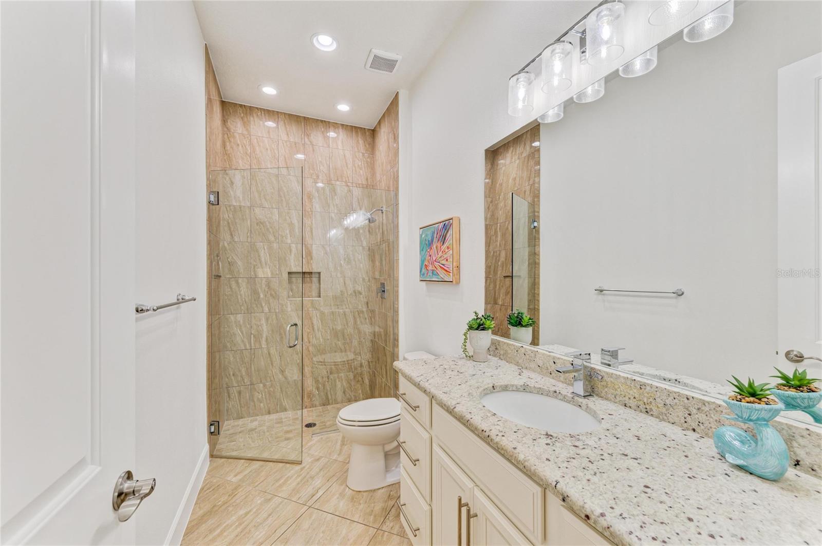 EDGEWATER WALK ON HARBOUR ISLE 5-36 - Residential