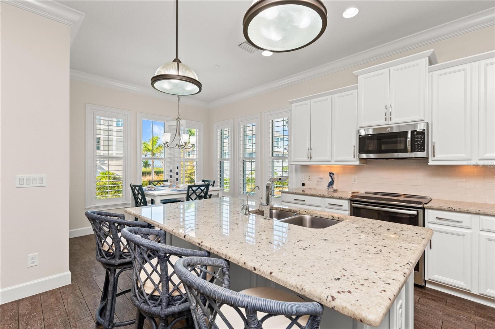 EDGEWATER WALK ON HARBOUR ISLE 5-36 - Residential