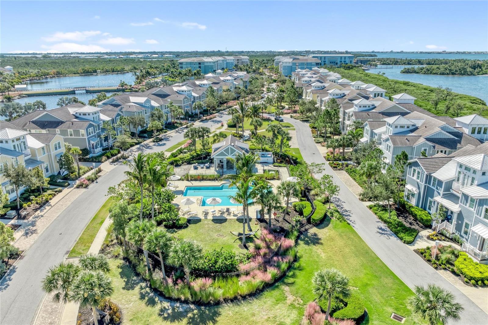 EDGEWATER WALK ON HARBOUR ISLE 5-36 - Residential