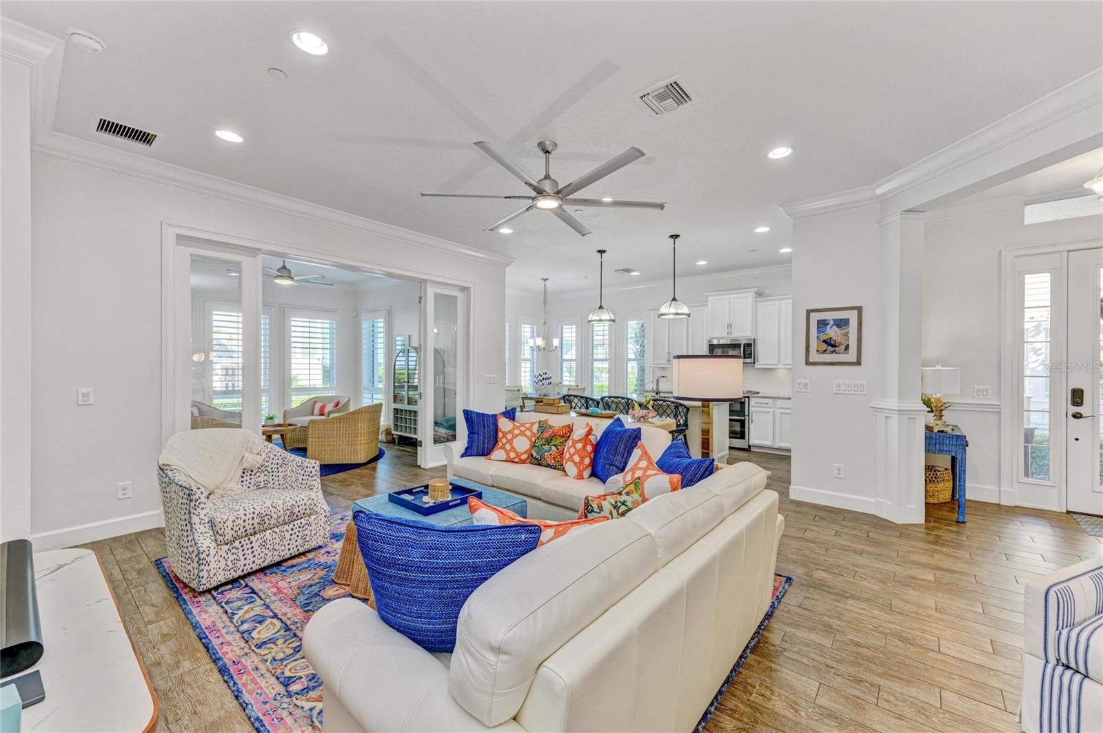 EDGEWATER WALK ON HARBOUR ISLE 5-36 - Residential