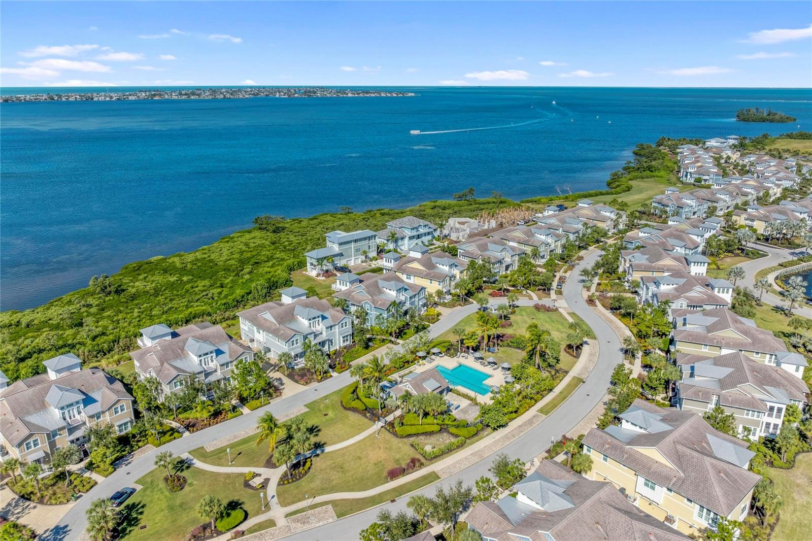 334 CASTAWAY CAY DRIVE 101