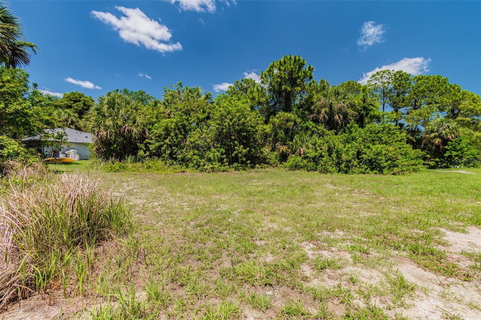 PORT CHARLOTTE SUB 05 - Land