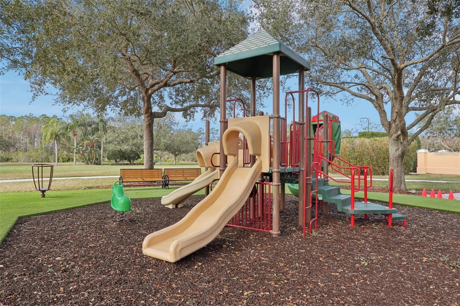 VILLAGEWALK/LK NONA UN 03B - Residential Lease