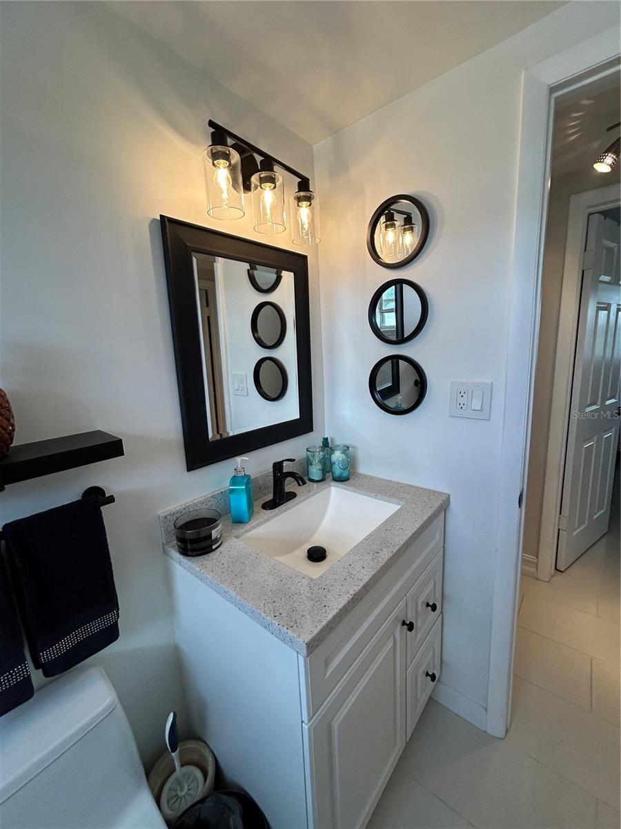 TAHITIAN HOMES - Residential