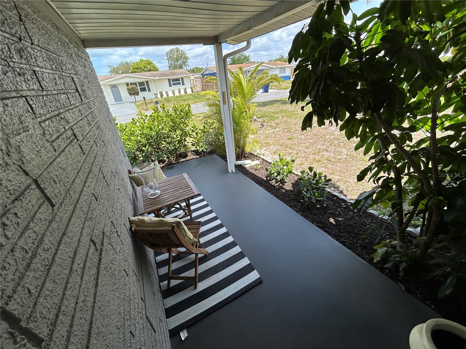 TAHITIAN HOMES - Residential