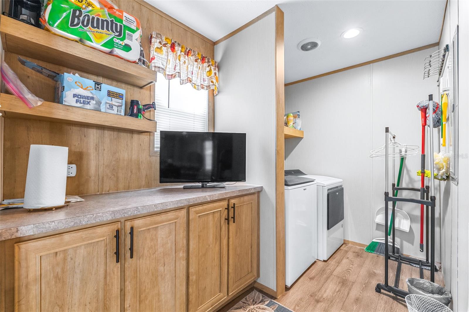 WEST END FARMS - Residential