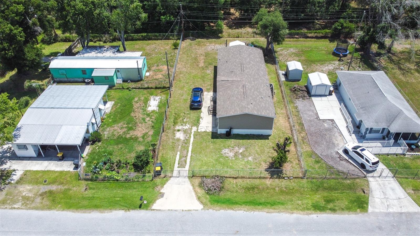 WEST END FARMS - Residential