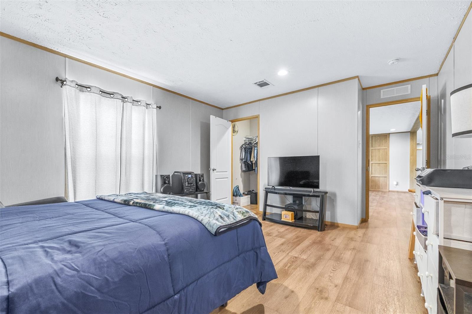 WEST END FARMS - Residential