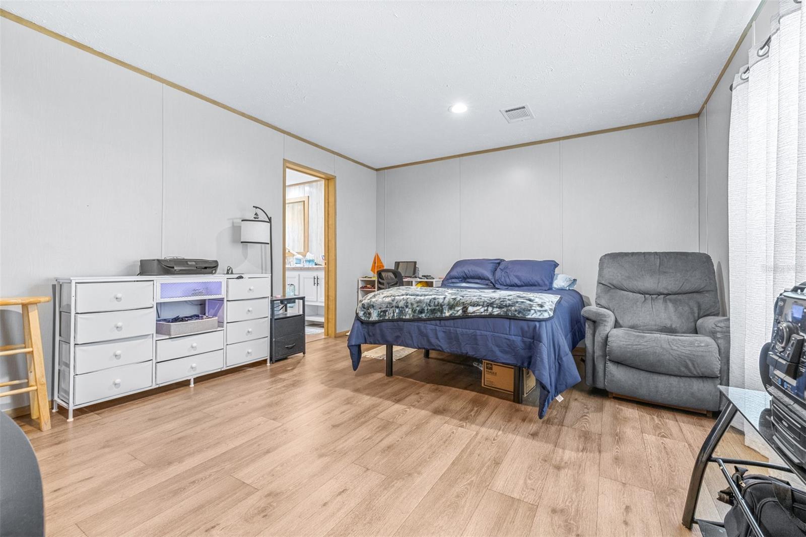 WEST END FARMS - Residential